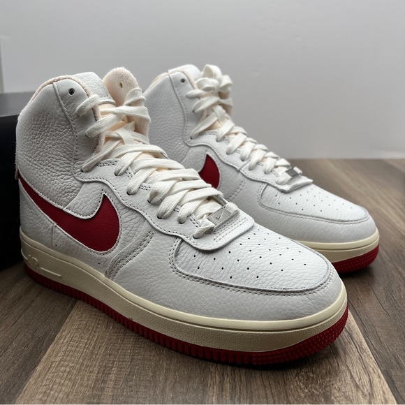 NIKE Air Force 1 Sculpt - Picture 4 of 8